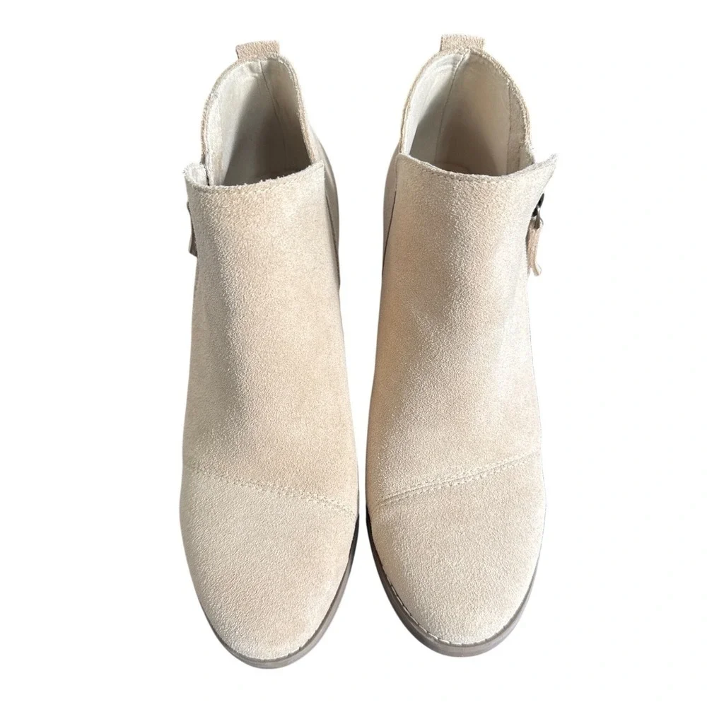 TOMS Goldie Wedge Heel Bootie Oatmeal Suede‎ NWOB Size 8 1/2
